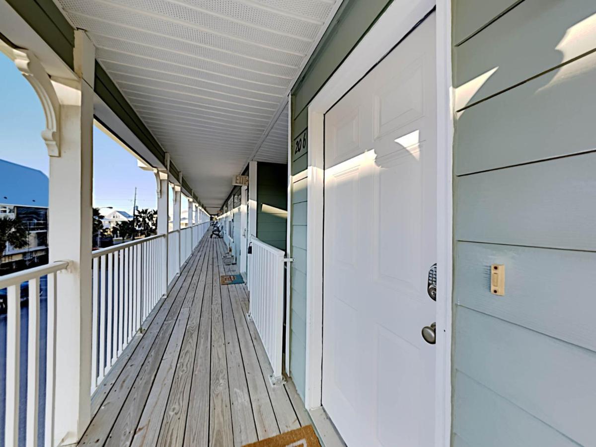 Nice Home In Gulf Shores With Outdoor Swimming Pool And 2 Bedrooms エクステリア 写真
