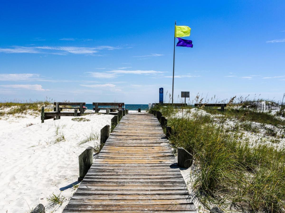 Nice Home In Gulf Shores With Outdoor Swimming Pool And 2 Bedrooms エクステリア 写真